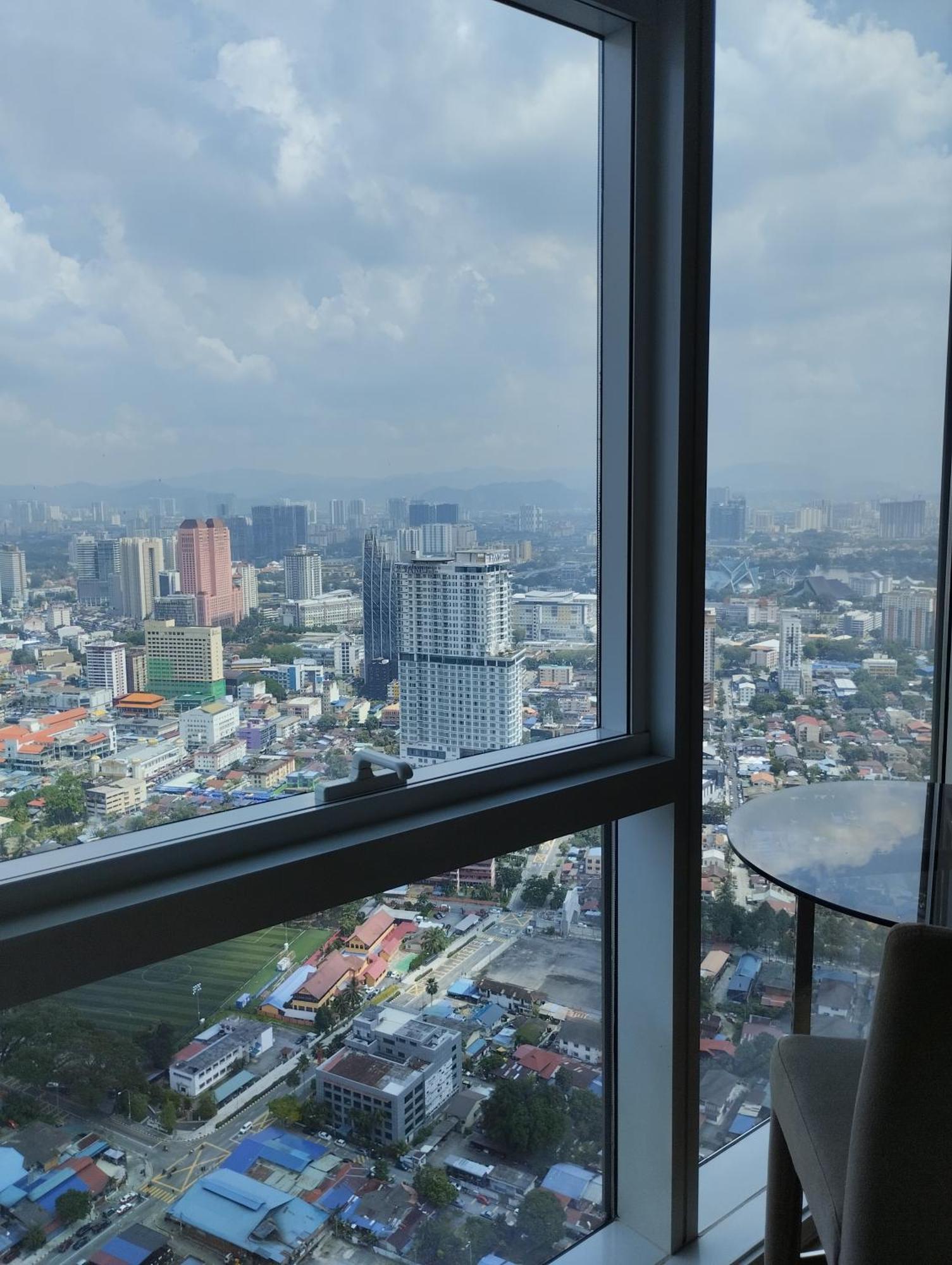 Platinum Suites Klcc Top 51 Kuala Lumpur Exteriör bild