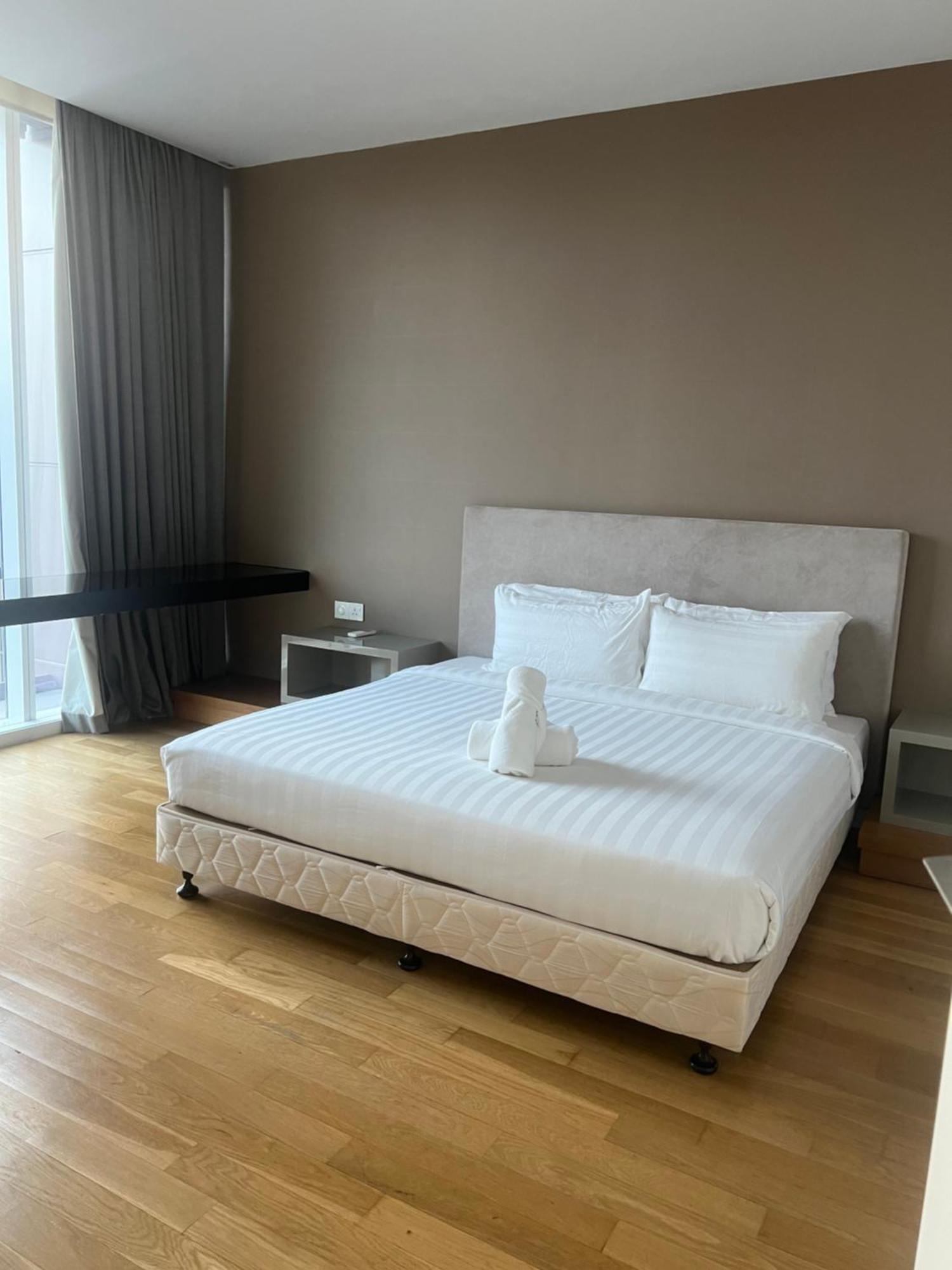 Platinum Suites Klcc Top 51 Kuala Lumpur Exteriör bild